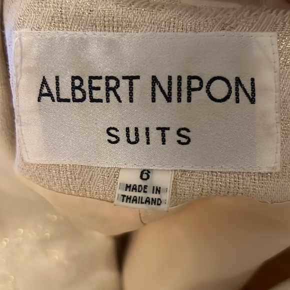 BEAUTIFUL Vintage Albert Nipon suit - Picture 12 of 12